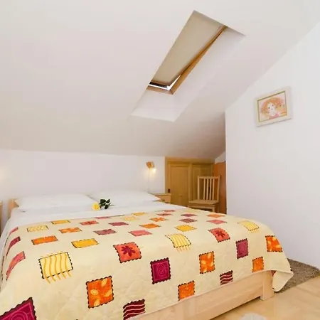 Daire Mar - Two-bedroom With Balcony